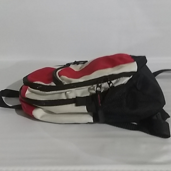 Everest Kids Backpack - Picture 3 of 8